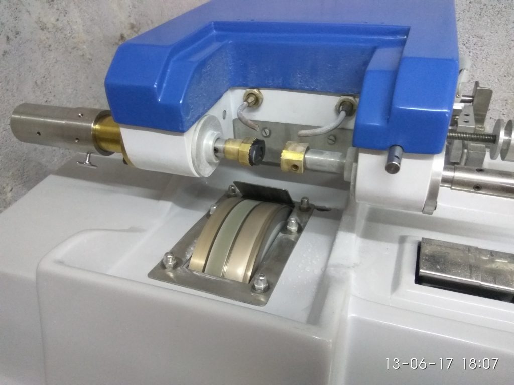 Lens Edger Machine by Deep International